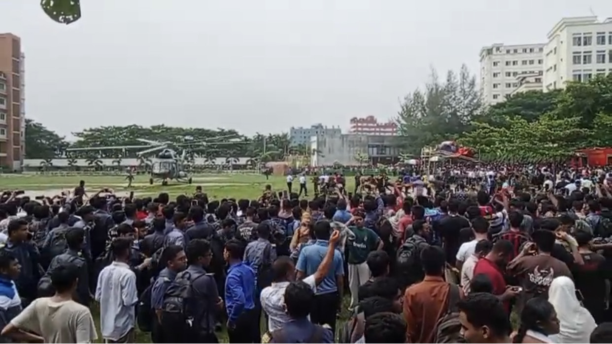 Air Force training aircraft crashes