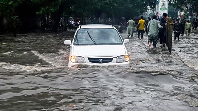 pakistan flood death