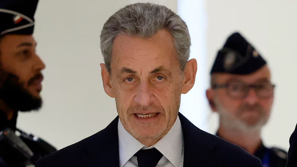 SARKOZY 20250925 183610469 1