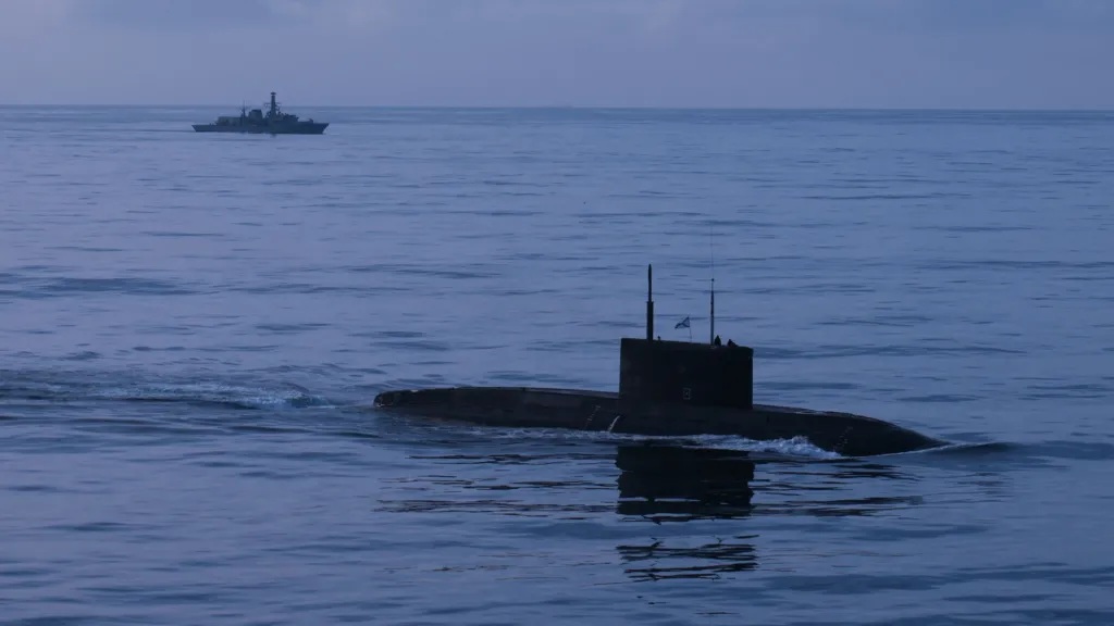 Nato chief jokes about limping Russian submarine