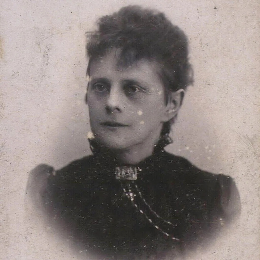 The fascination of Hedda Gabler 5