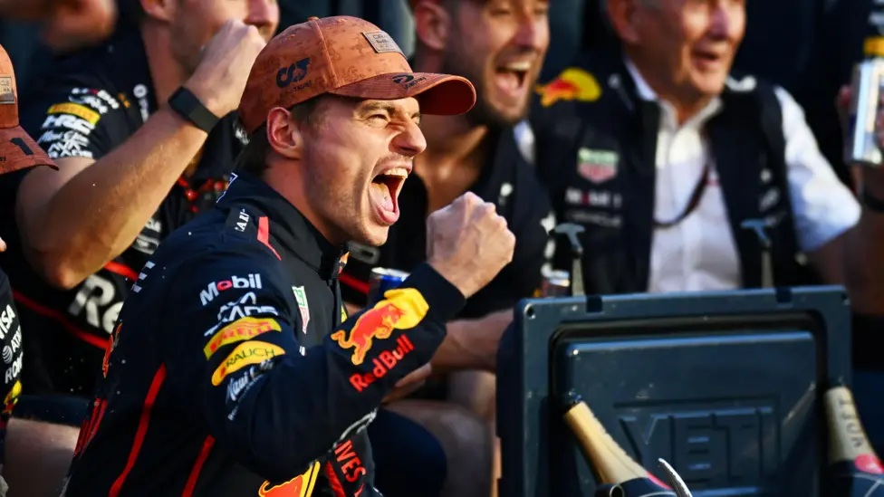 Verstappens positive pressure as he goes flat out for fifth title