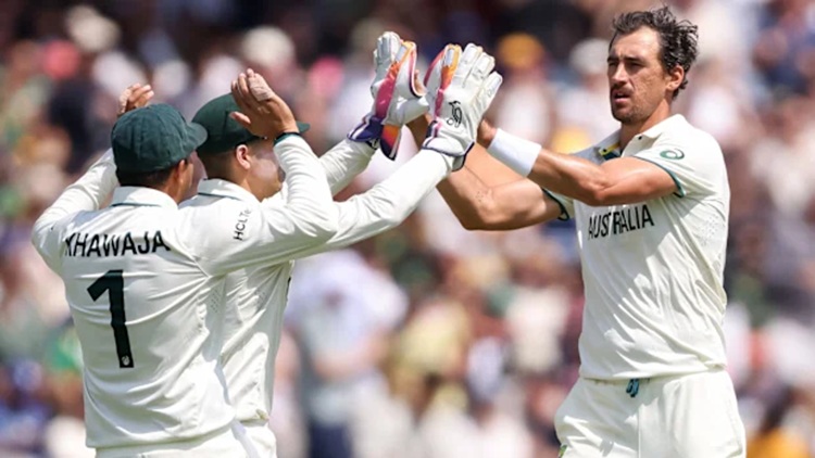 Mitchell Starc