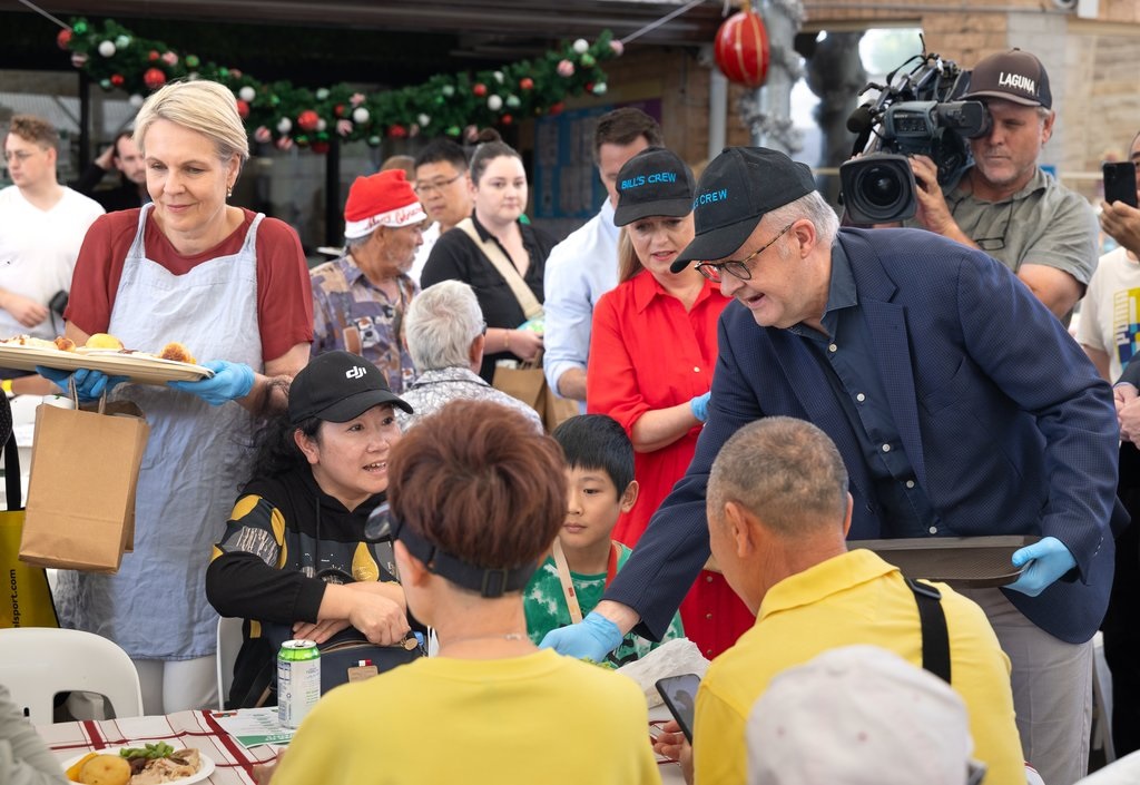 PM Australia holy crismast