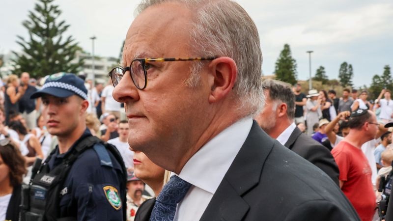 aus pm