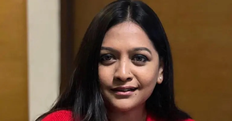 এনসিপি থেকে পদত্যাগ করলেন তাজনূভা জাবীন