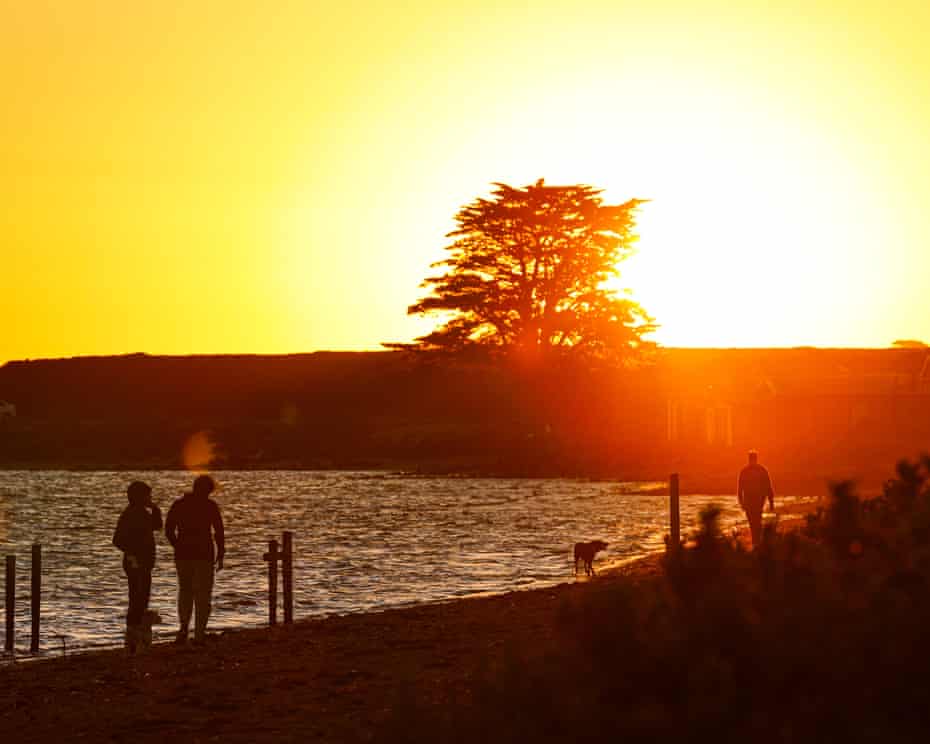 Severe Heatwave Scorches Southern Australia, Triggering Bushfires 3 5000