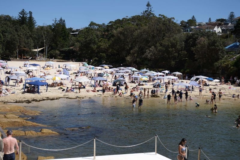 A busy Clovelly Beach Sydney