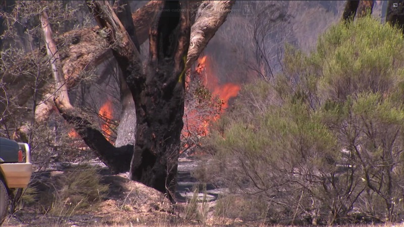 Residents near Moyreisk were told to evacuate as crews worked to bring a blaze on Sunraysia Highway under control