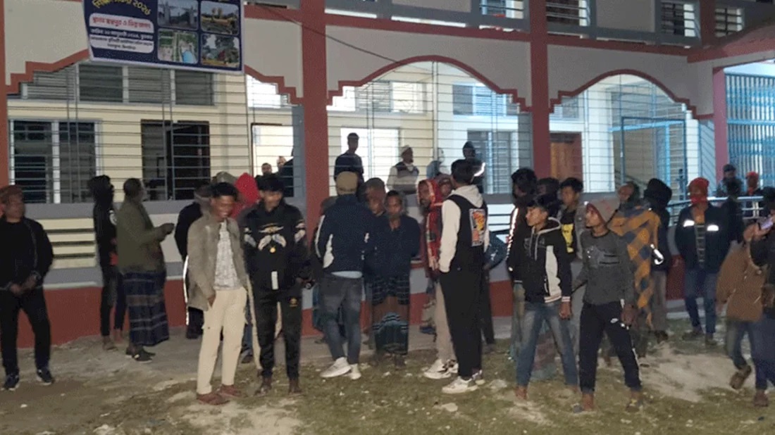 রাতের আঁধারে নাইটগার্ড নিয়োগ পরীক্ষা! 87 madrasa