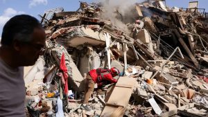 Caracas Resident Recalls Terror of Twin Earthquakes in Venezuela