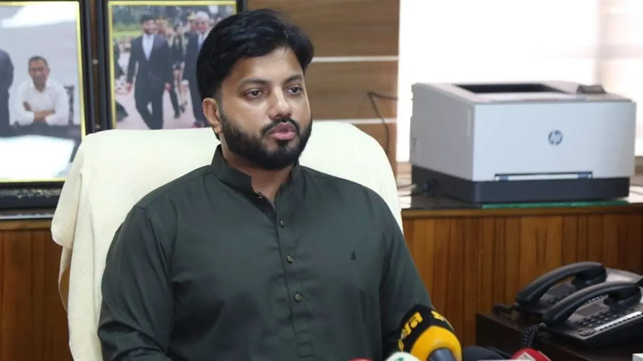 বাংলাদেশের মুক্তিযুদ্ধ প্রতিমন্ত্রী ইশরাককে পদত্যাগের নির্দেশ প্রধানমন্ত্রীর 120 image 340375 1792343062